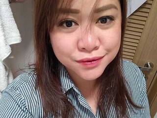 Ερωτική συνομιλία μέσω βίντεο urDreamGirlBrenda