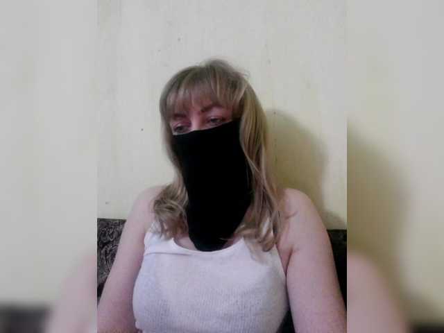 Εκπομπές οθόνης Valeria09871