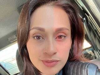 Ερωτική συνομιλία μέσω βίντεο valery181