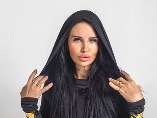 Ερωτική συνομιλία μέσω βίντεο VampIrina11