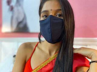 Ερωτική συνομιλία μέσω βίντεο Vanisharohini