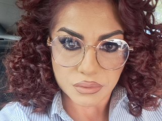 Ερωτική συνομιλία μέσω βίντεο VelvetMarsha