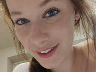 Ερωτική συνομιλία μέσω βίντεο VenomVixen