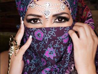 Ερωτική συνομιλία μέσω βίντεο VictoriaMayeer