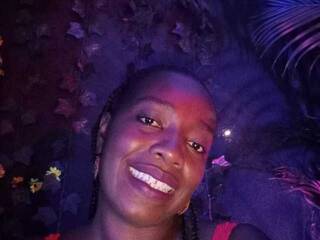 Ερωτική συνομιλία μέσω βίντεο victoriasaez