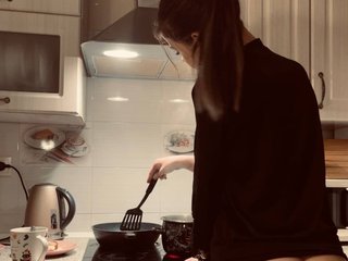 Ερωτική συνομιλία μέσω βίντεο Vikki-Creed