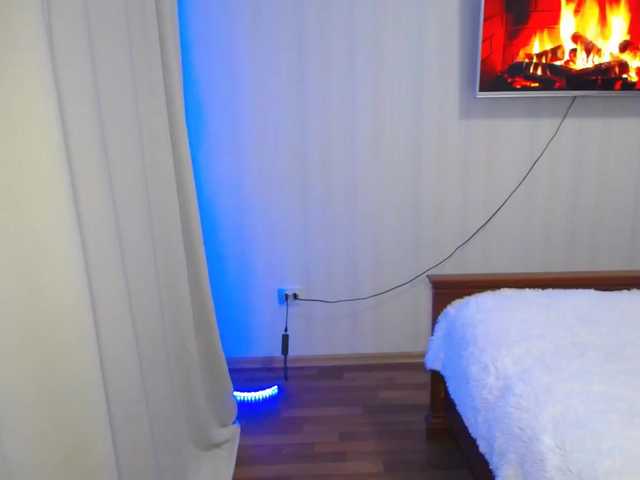 Εκπομπές οθόνης VikkiBells