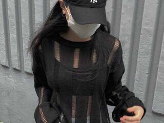 Ερωτική συνομιλία μέσω βίντεο vircusalm