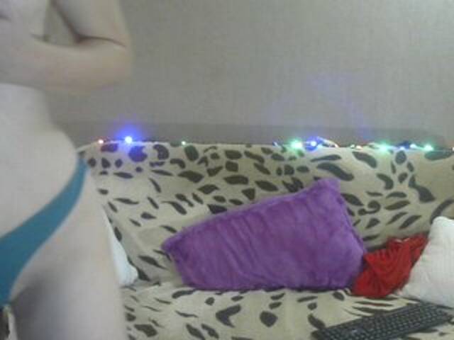 Εκπομπές οθόνης VirginiaLove