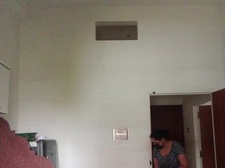Ερωτική συνομιλία μέσω βίντεο Alonevishu