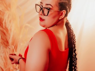 Ερωτική συνομιλία μέσω βίντεο VivianneHart