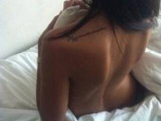 Ερωτική συνομιλία μέσω βίντεο vkusnyhka