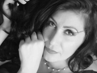 Ερωτική συνομιλία μέσω βίντεο VogueNoir