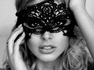 Ερωτική συνομιλία μέσω βίντεο WebCumEra