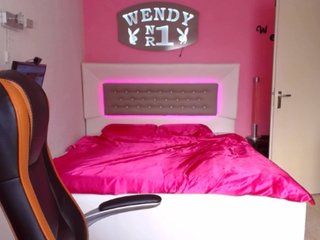 Φωτογραφίες wendy1981 1 tk is 1 spank 10tk pm 50 tk boobs 70 tk boobs in oil 75 tk ass 100 tk ass in oil 150 tk pussy flash 250 tk pussy play