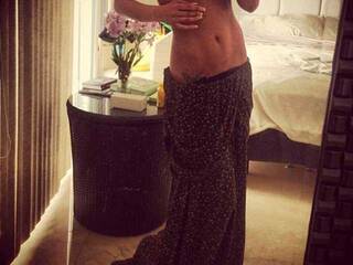 Ερωτική συνομιλία μέσω βίντεο WhiteRozzy