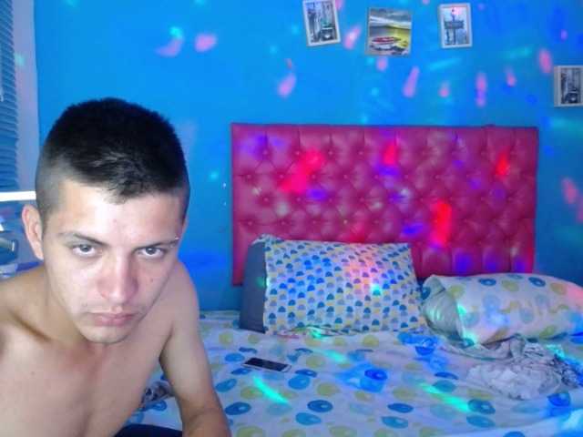 Εκπομπές οθόνης wilanddaniela