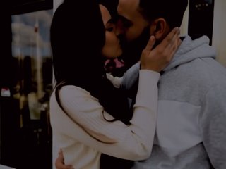 Ερωτική συνομιλία μέσω βίντεο WildAndMarried