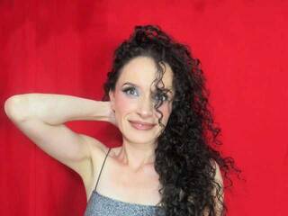 Ερωτική συνομιλία μέσω βίντεο WildBarbiee