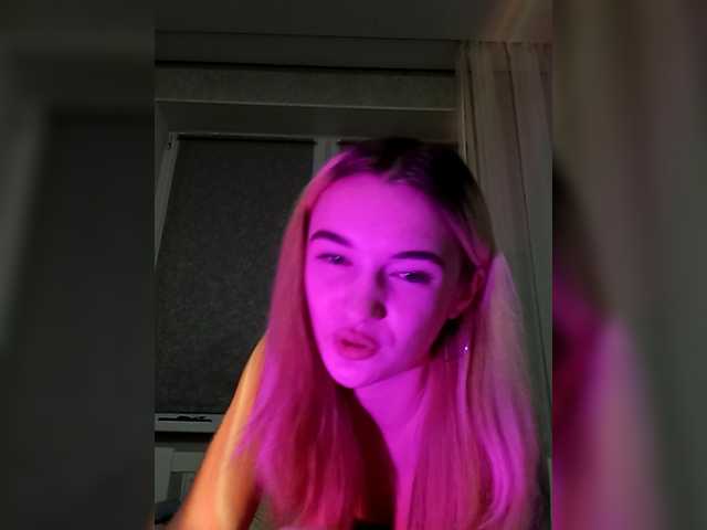 Εκπομπές οθόνης x-Michelle-x