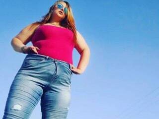 Ερωτική συνομιλία μέσω βίντεο xAlisasex