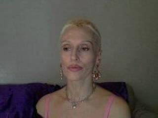 Ερωτική συνομιλία μέσω βίντεο xamandax