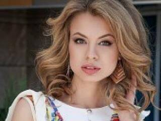 Ερωτική συνομιλία μέσω βίντεο xamelyx