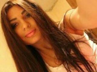 Ερωτική συνομιλία μέσω βίντεο xdanya