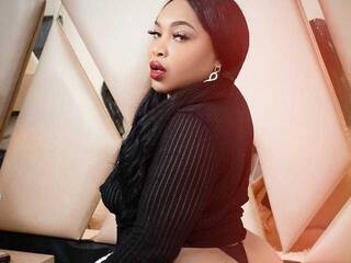 Ερωτική συνομιλία μέσω βίντεο xhollyrowlan