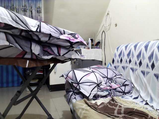 Εκπομπές οθόνης xhot4funx