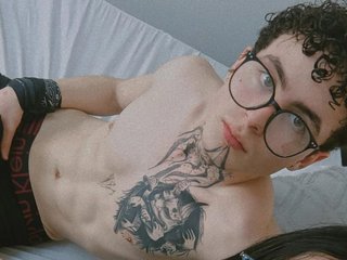 Ερωτική συνομιλία μέσω βίντεο XHotDesire-fx