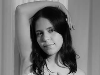 Ερωτική συνομιλία μέσω βίντεο xiomara-joness