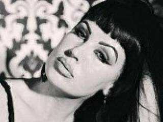 Ερωτική συνομιλία μέσω βίντεο xladyx