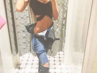 Ερωτική συνομιλία μέσω βίντεο _LUNEVA_