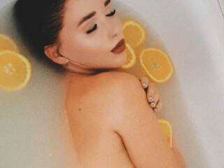 Ερωτική συνομιλία μέσω βίντεο XOlina