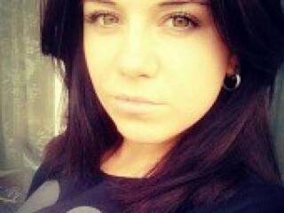 Ερωτική συνομιλία μέσω βίντεο yalyaa