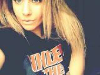 Ερωτική συνομιλία μέσω βίντεο yanochkka