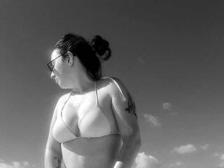 Ερωτική συνομιλία μέσω βίντεο yourhottieunicorn