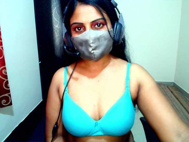 Φωτογραφίες yoursavitha5 my neighbour at home | Make me Squirt at Pvt | Today free show for all| Please support | lets party [none] [none] [none]