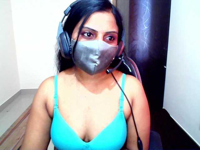 Φωτογραφίες yoursavitha5 my neighbour at home | Make me Squirt at Pvt | Today free show for all| Please support | lets party [none] [none] [none]