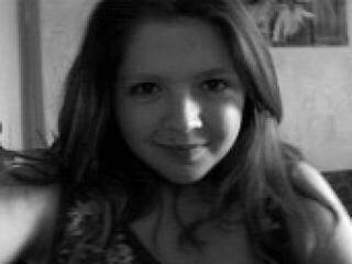 Ερωτική συνομιλία μέσω βίντεο yrsula