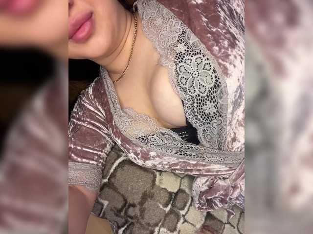 Εκπομπές οθόνης Yuliya2406