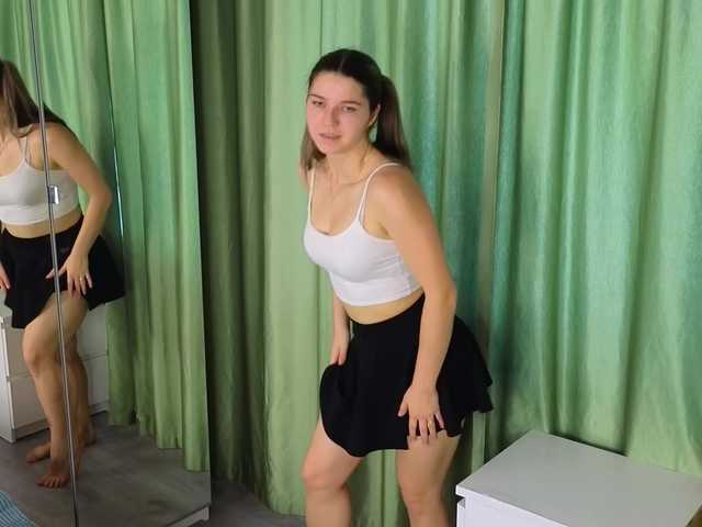 Εκπομπές οθόνης YumiVelvet