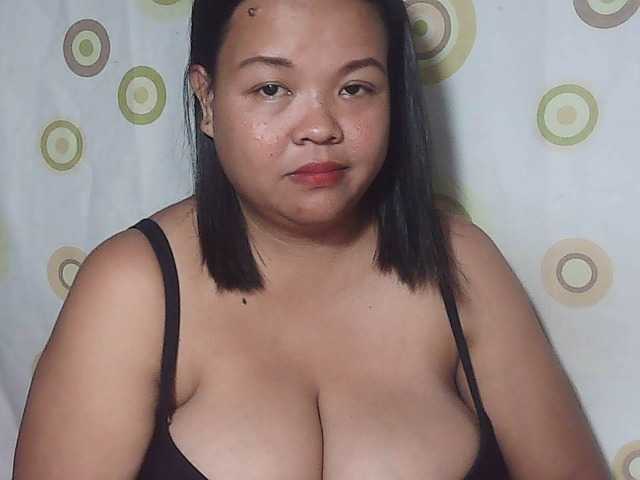 Εκπομπές οθόνης yummytits28
