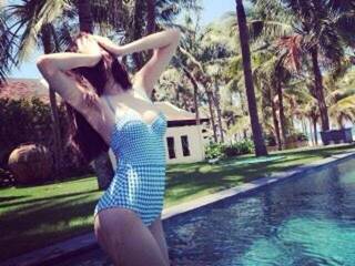 Ερωτική συνομιλία μέσω βίντεο Yumygirl99