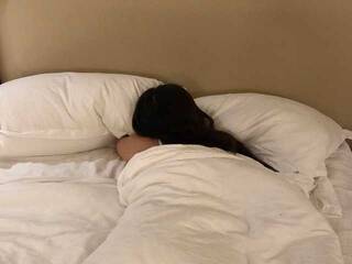 Ερωτική συνομιλία μέσω βίντεο yvetteop