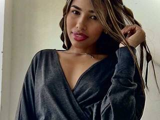 Ερωτική συνομιλία μέσω βίντεο Zarahott