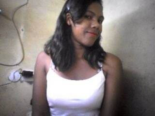 Ερωτική συνομιλία μέσω βίντεο zattyajolie