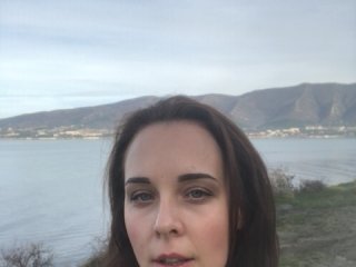 Εκπομπές οθόνης ZvezdaKatty
